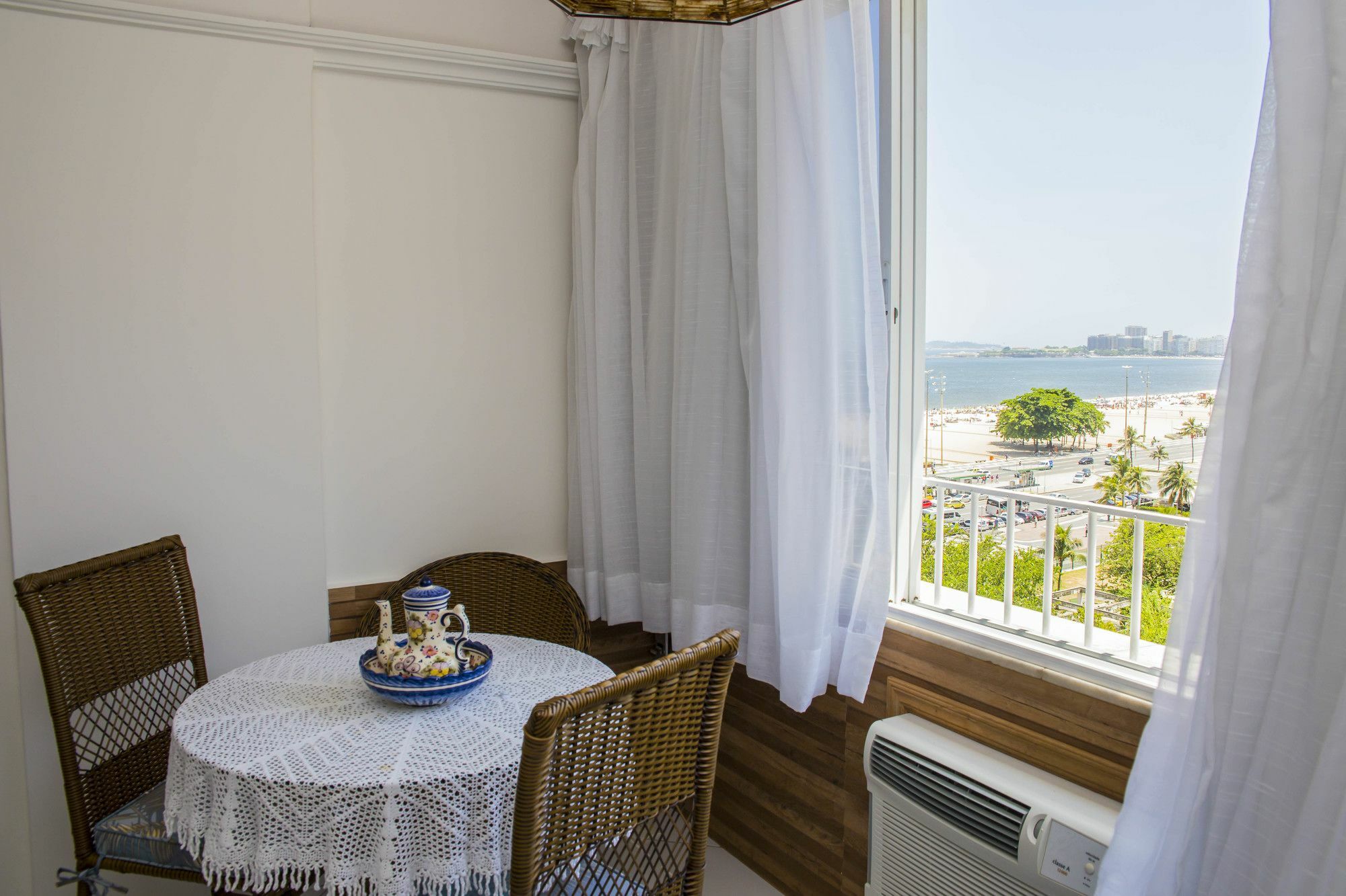 Apartamento Conjugadao Vista Mar Em Copa Rbr58802 Rio de Janeiro